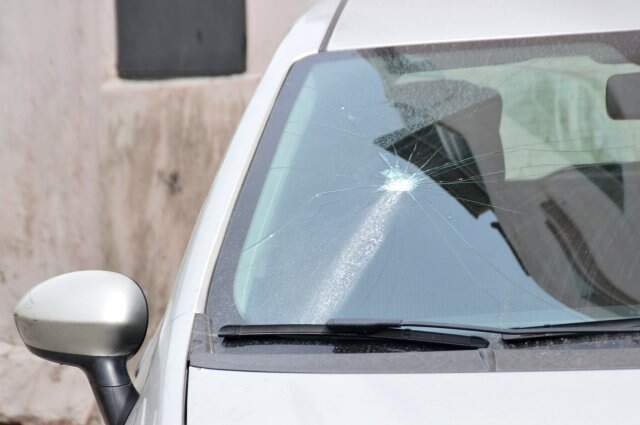 İstanbul'un Göbeğinde Silahlı Gasp! 5 Kilo Altını Çalıp Kayıp Karıştılar İstanbul'un Göbeğinde Silahlı Gasp! 5 Kilo Altını Çalıp Kayıplara Karıştılar