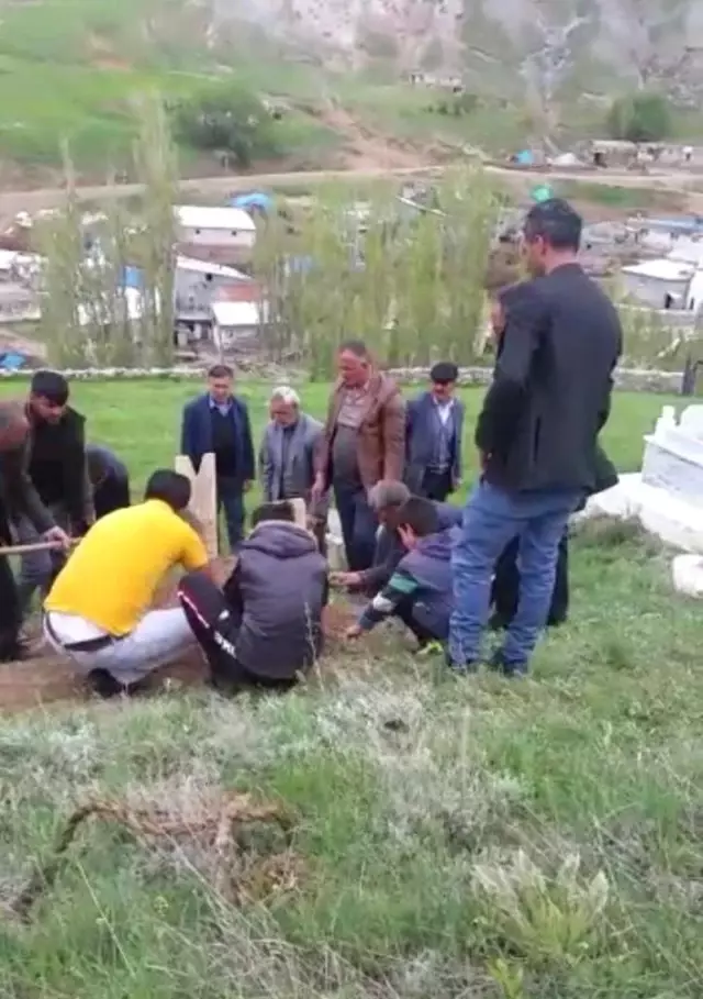 Küçük Nurcan Gözyaşları Arasında Toprağa Verildi