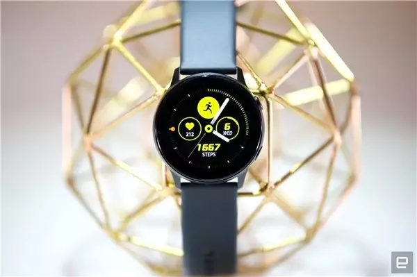 Samsung, Galaxy Watch Active Özelliklerini Eski Saatlerine de Getiriyor