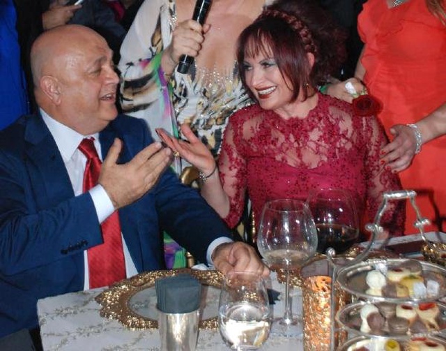 Tanıdık İsim Gözaltına Alındı! Sarar Çiftinden 1 Milyon Dolar ve 1 Milyon Euro İstemişler