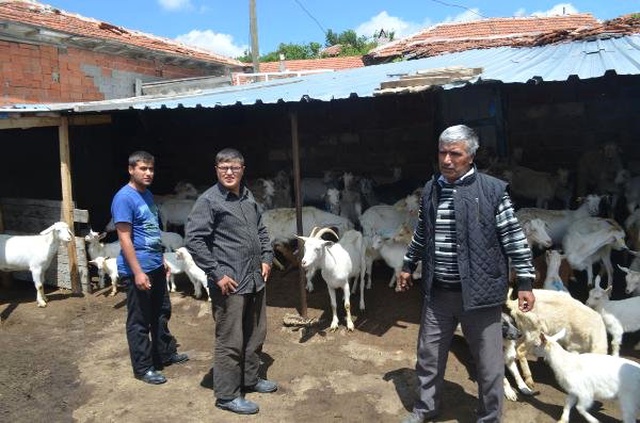 Eşi Evli Çıkınca Çocuklarını Karısının Kocasının Üzerine Yazdırdı