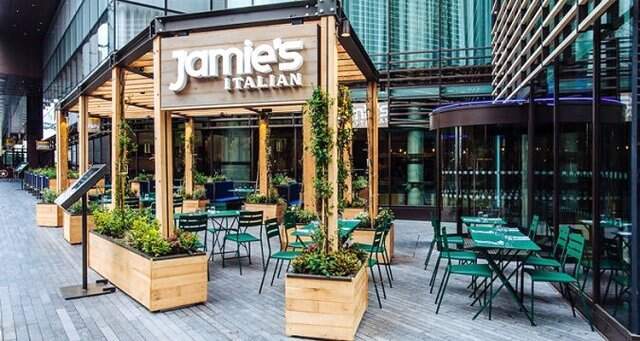 Ünlü Şef Jamie Oliver'ın Restoran Zinciri İflas Etti