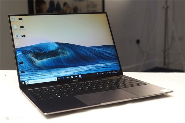 Microsoft, Huawei Dizüstü Bilgisayarları Mağazasından Çıkardı