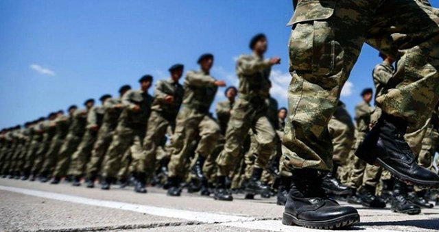 Bakan Akar Yeni Askerlik Sisteminin Detaylarını Açıkladı: Askerlik Süresi 6 Aya İniyor