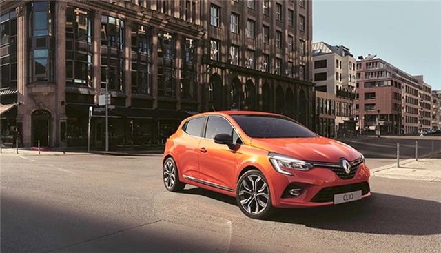 2019 Model Renault Clio, Euro NCAP Testlerinde 5 Yıldız Almayı Başardı (Video)