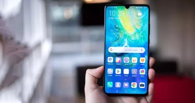 Trump'tan Yeni Huawei Açıklaması: Ticaret Anlaşması Çerçevesinde Çözülebilir