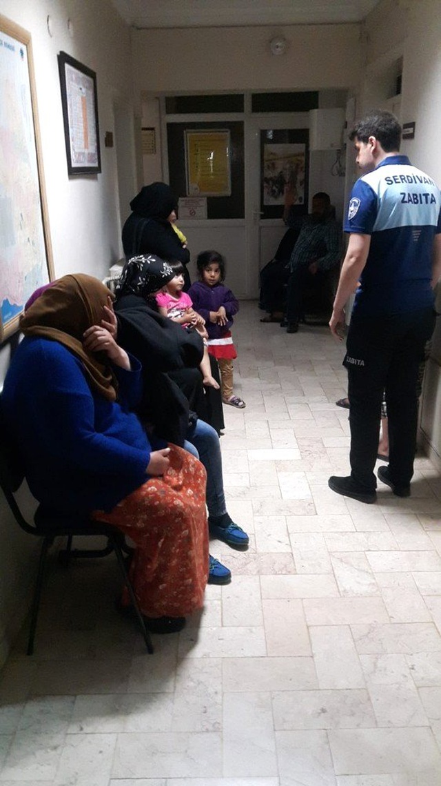 Dilencinin Üzerinden Çıkan Para Görenleri Şaşkına Çevirdi