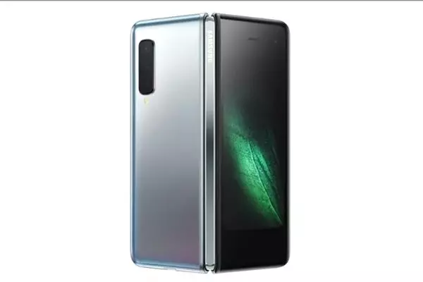 Best Buy, Samsung Galaxy Fold'un Ön Siparişlerini İptal Etti