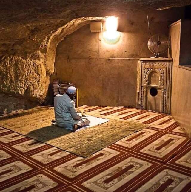 İtikaf nedir? 2019 itikafa ne zaman girilir? (Diyanetin itikaf için izin verdiği camiler) İtikaf nedir? 2019 itikafa ne zaman girilir? (Diyanetin itikaf için izin verdiği camiler)