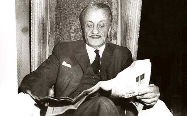 Necip Fazıl Kısakürek kimdir? Necip Fazıl Kısakürek nereli, neden öldü?