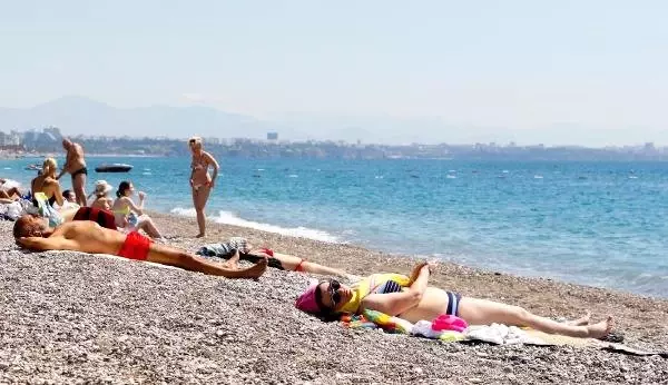 Bayramda 10 Milyar Liralık Turizm Hareketliliği Bekleniyor