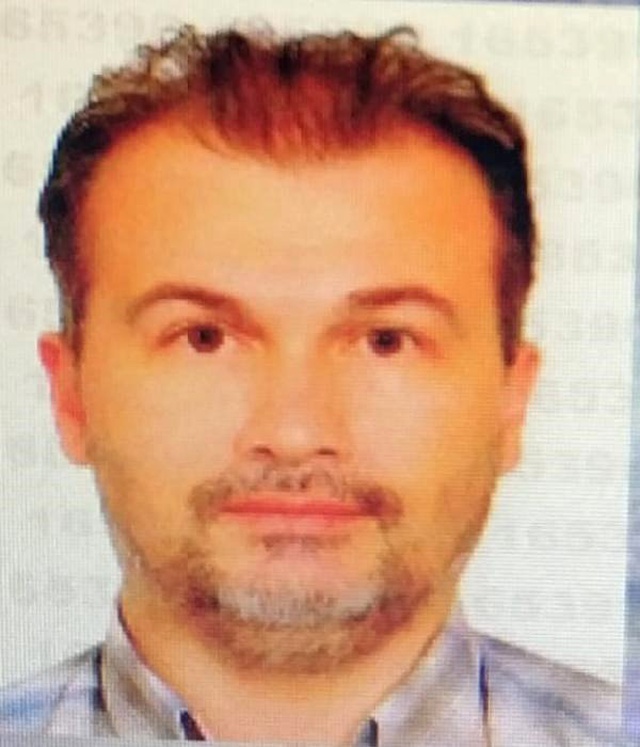 Eski Eşini Ağzını Bantladıktan Sonra Öldüren Cani Adam, Mezarlıkta Yakalandı