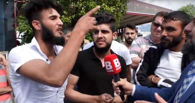 'Kafa Keseceğim' Diyen Suriyeli Sığınmacı Gözaltına Alındı!
