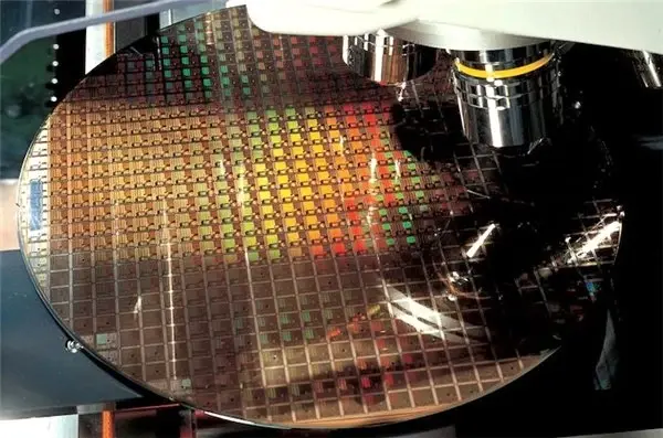 5 nm Devri Başlasın: TSMC, Önümüzdeki Yıl Çok Daha Güçlü İşlemciler Üretecek