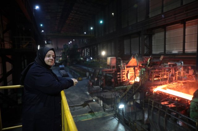 Bakan Selçuk ve Bakan Varank, Metalurji İşçileriyle Sahur Yaptı