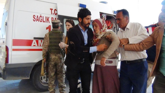 Küçük Evin'in Cenazesini Gören Babası Baygınlık Geçirdi