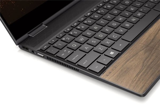 HP, Görenleri Mest Eden 'Ahşap Kaplamalı' Yeni Envy Serisini Duyurdu
