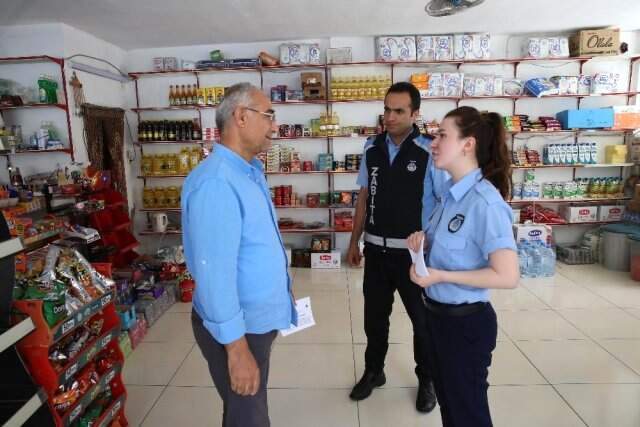 Zabıtalardan Ramazan Bayramı öncesi maytap uyarısı Zabıtalardan Ramazan Bayramı öncesi maytap uyarısı