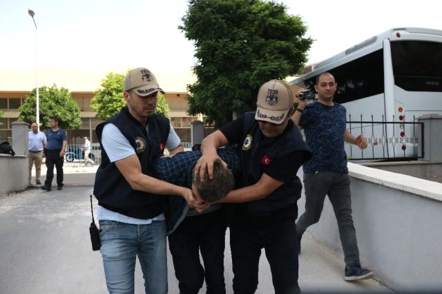 1 milyon 500 TL ödülle aranan terörist Mersin'de eylem hazırlığında yakalandı