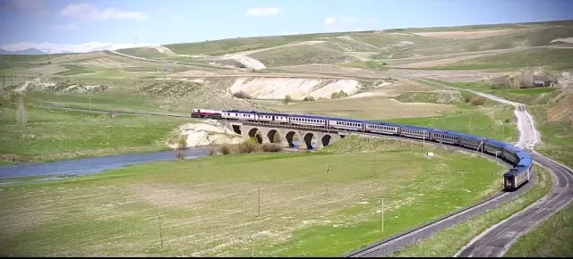 Turistik Doğu Ekspresi ilk yolculuğuna bu akşam başlıyor