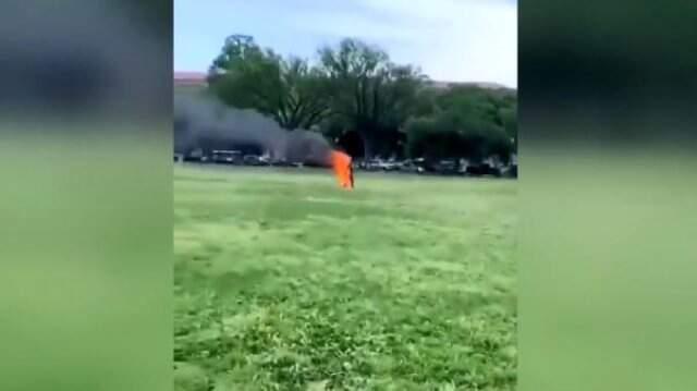 Beyaz Saray önünde kendisini ateşe veren adam öldü