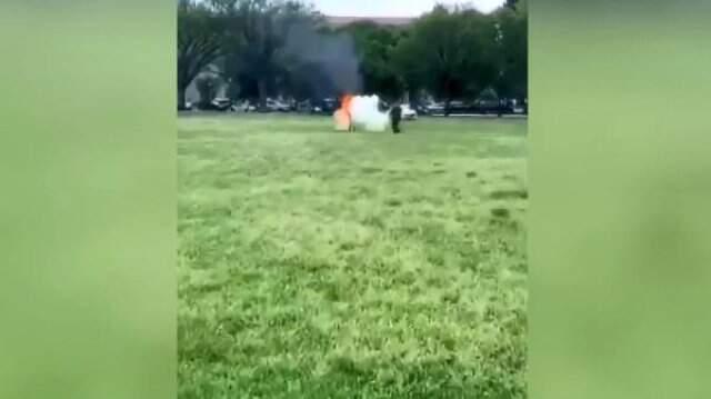 Beyaz Saray önünde kendisini ateşe veren adam öldü