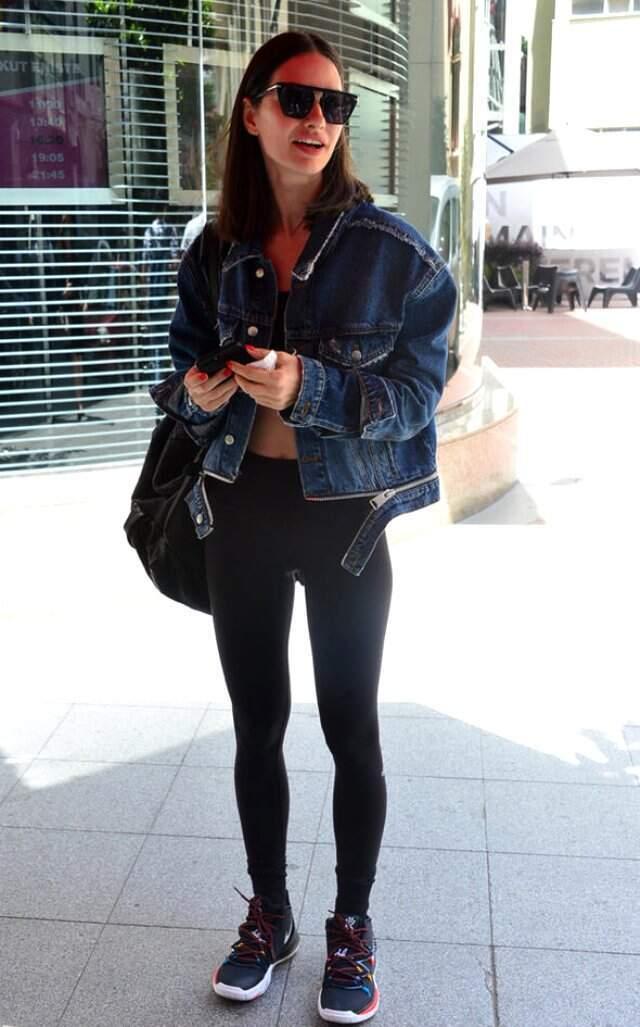 Maçta eşiyle saldırıya uğrayan Yasemin Özilhan, yaşadıkları korku dolu anları anlattı