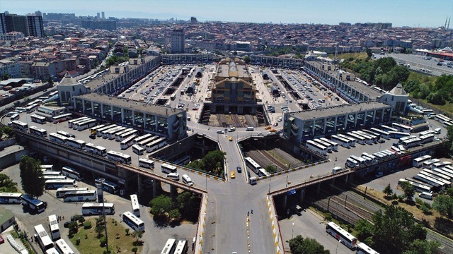 Ramazan Bayramı öncesi otobüs biletlerinin yüzde 90'ı tükendi