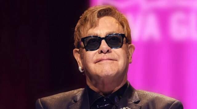 Ünlü şarkıcı Elton John, İngiltere'nin Avrupa Birliği'nde ayrılma kararına sitem etti