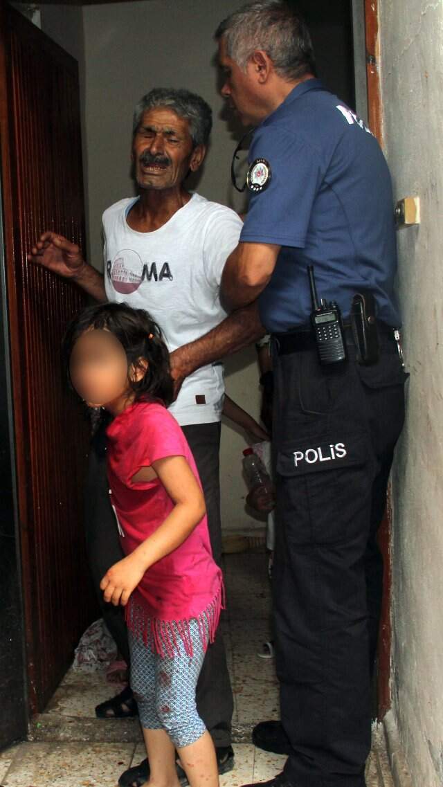 Zihinsel engelli ağabeyi tarafından dövülen Beritan'ın dramı yürek burktu Zihinsel engelli ağabeyi tarafından dövülen Beritan'ın dramı yürek burktu