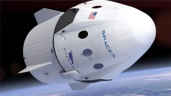 SpaceX'in Kargo Gemisi Dragon, ISS'den Döndü