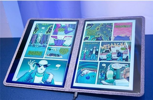 Microsoft, Çift Ekranlı Surface 'Centaurus'u Çalışanlarına Gösterdi