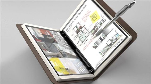 Microsoft, Çift Ekranlı Surface 'Centaurus'u Çalışanlarına Gösterdi