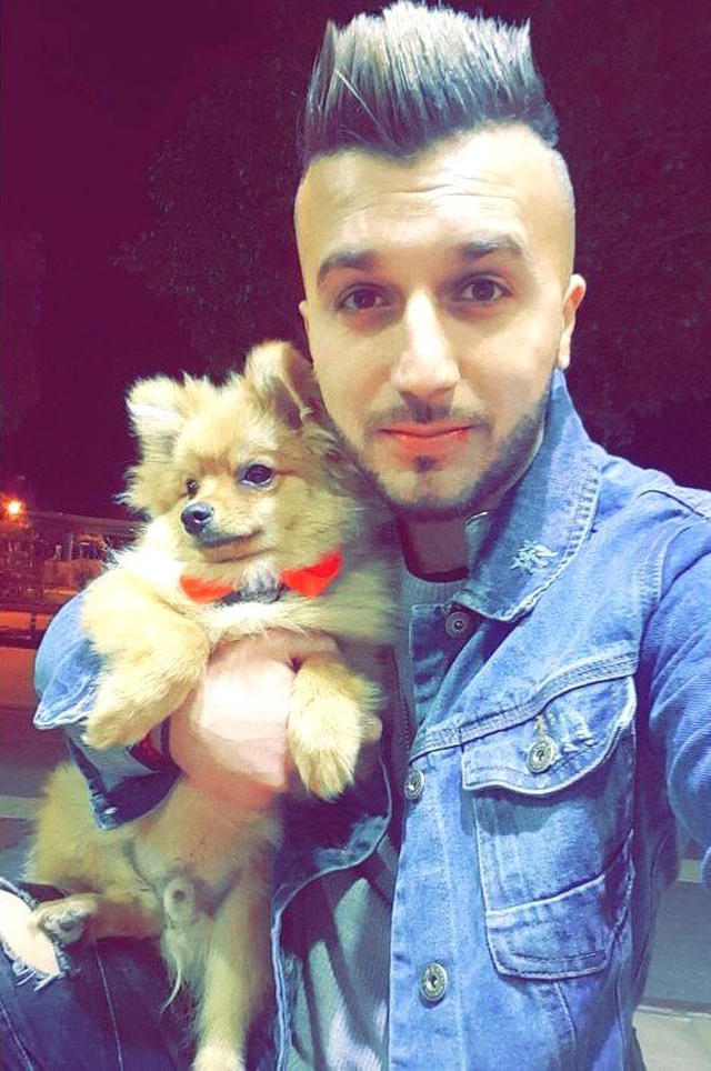 Antalya'da Rus turist köpeği tekmeleyip, market sahibine kafa attı
