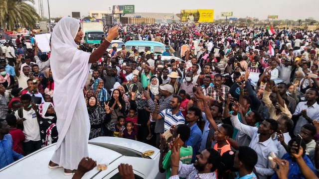 Sudan: Türkiye'den Rusya'ya pek çok ülke neden gelişmeleri yakından takip ediyor?