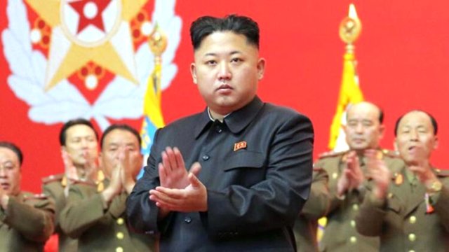 Kuzey Kore Lideri Kim Jong-un, darbe hazırlığındaki generali pirana dolu su tankına atarak infaz etti