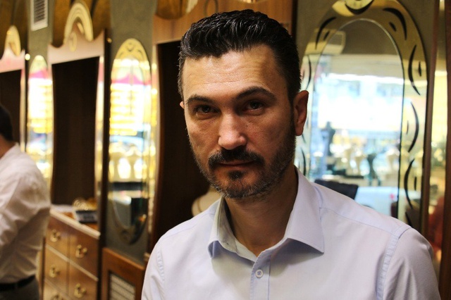 Yerde bulduğu 20 bin TL değerindeki mücevheri alıp kayıplara karıştı