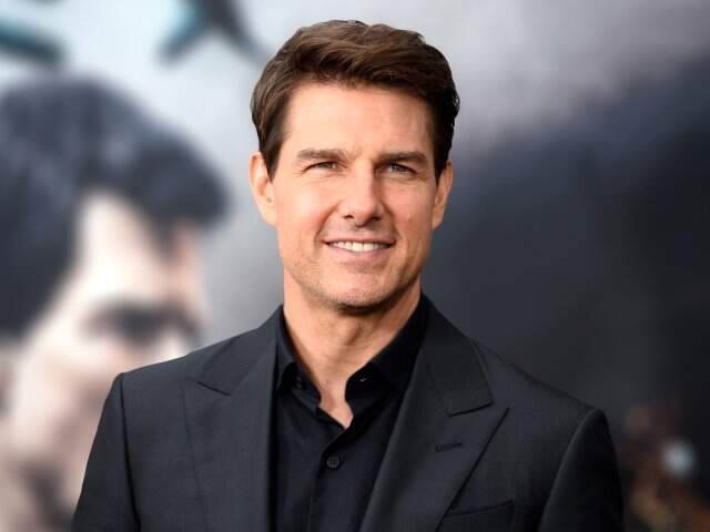 Justin Bieber'dan Tom Cruise'a kafes dövüşü teklifi Justin Bieber'dan Tom Cruise'a kafes dövüşü teklifi