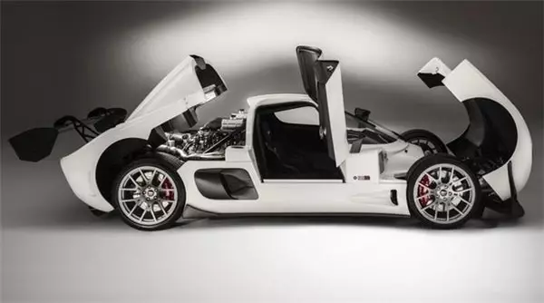 1200 Beygirlik, Saatte 400 Km Hız Yapan Süper Spor Otomobil: Karşınızda Ultima RS