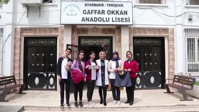 Öğrenciler lisede şirket kurup girişimci oldu