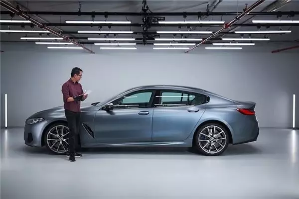 BMW 8 Serisi Gran Coupe'nin Nefes Kesen Fotoğrafları Gün Yüzüne Çıktı