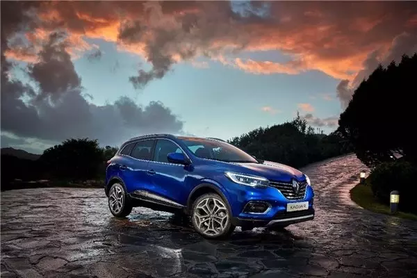 Renault, Yenilediği Aracı Kadjar'ı <a class='keyword-sd' href='/turkiye/' title='Türkiye'>Türkiye</a>'de Satışa Sundu: İşte Fiyatı