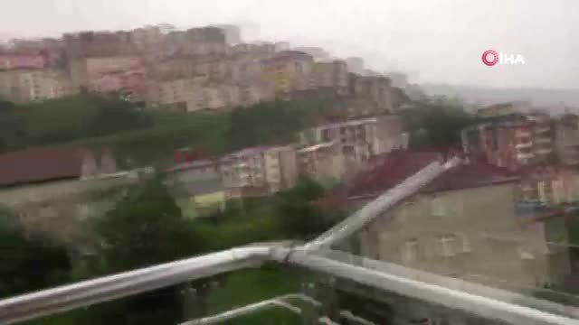 Yıldırım düşme anını cep telefonuyla kaydetti