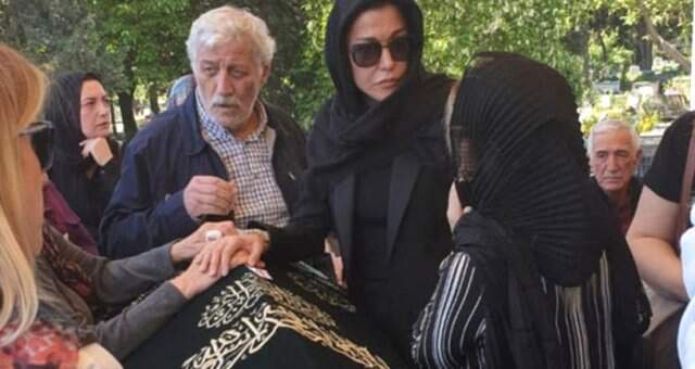 Model Deniz Akkaya'dan Binali Yıldırım açıklaması: Yarım babam sayılır Model Deniz Akkaya'dan Binali Yıldırım açıklaması: Yarı babam sayılır