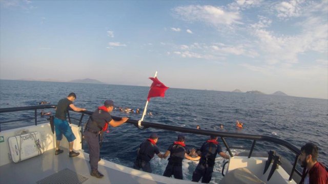 Muğla'da tekne battı, 12 göçmenin cansız bedenine ulaşıldı