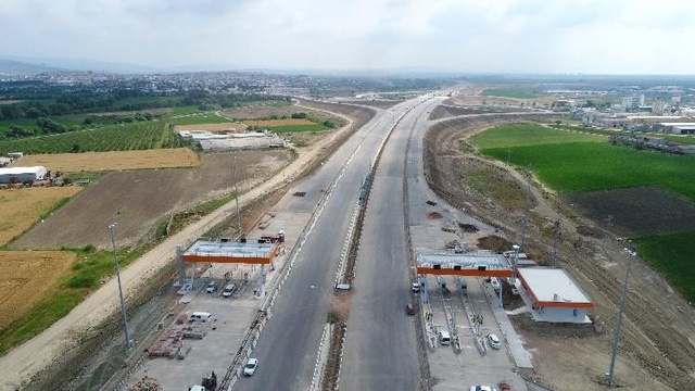 Türkiye'nin en büyük otoyol projesi İstanbul-İzmir otobanı 8 Ağustos'ta açılacak