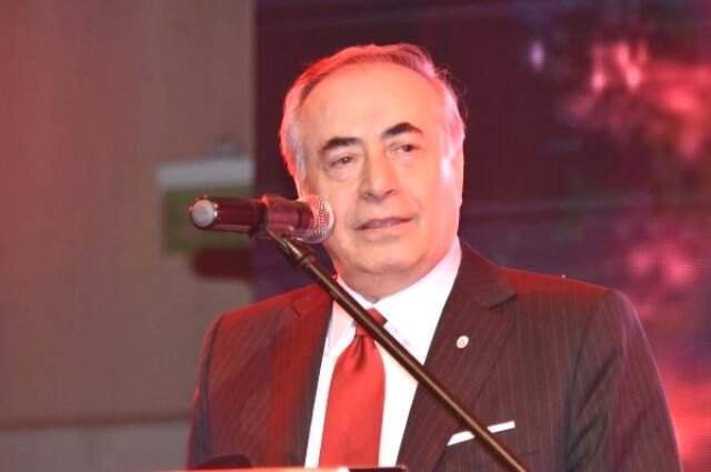 Galatasaray Başkanı Mustafa Cengiz: Dev gibi orduları yendik Galatasaray Başkanı Mustafa Cengiz: Dev gibi orduları yendik