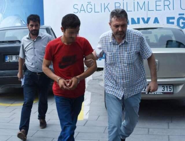 Üniversiteli kızlara cinsel organını gösteren sapıktan iğrenç savunma: Karım gidince boşluğa düştüm