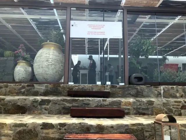 Sosyetik kasap Nusret Gökçe'nin Yunanistan'daki dükkanı ceza kesilerek kapatıldı