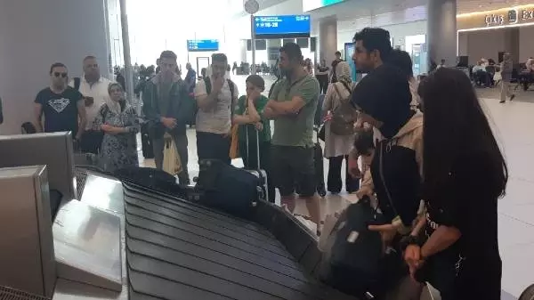 İstanbul Havalimanı'nda seçim yoğunluğu!